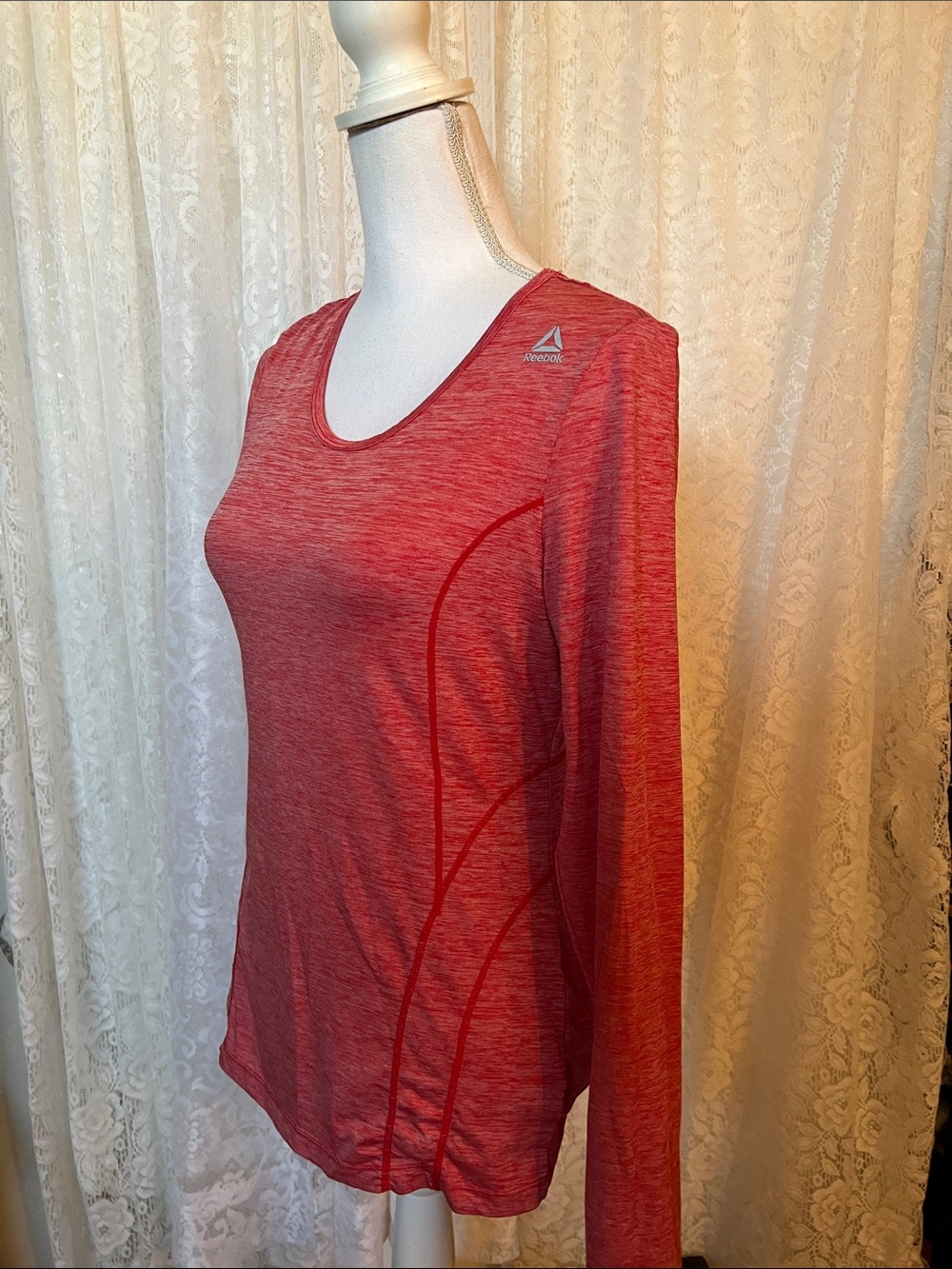 REEBOK Performance Tee - Picture 3 of 7